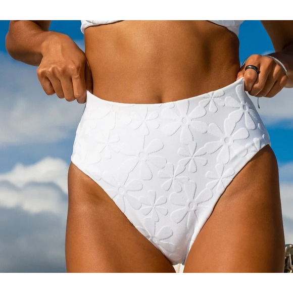 Kenny Flowers Watercolors Santorini White Swimsuit Bikini Bottoms Jacquard Small - Picture 1 of 10
